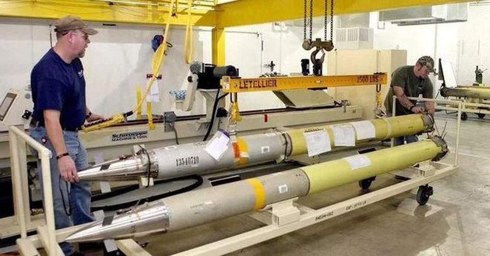 Uy lực của lô tên lửa M270 Ukraine vừa nhận có thể giúp thay đổi cục diện chiến trường? - Ảnh 6.