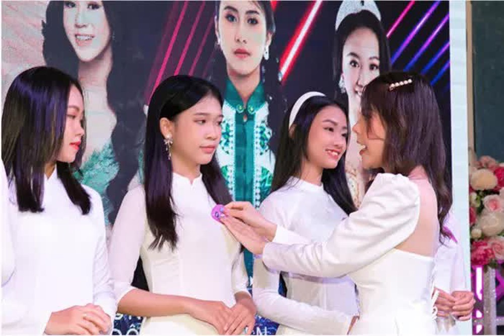 Tranh cãi gay gắt về cuộc thi Hoa hậu thiếu niên Việt Nam - Ảnh 2.