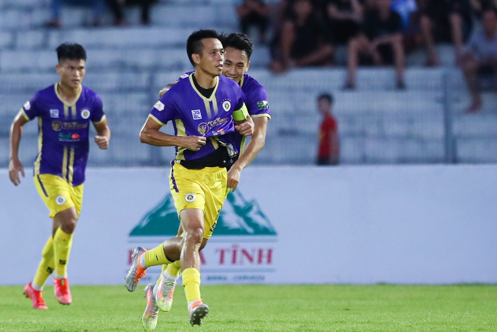 TRỰC TIẾP Viettel 0-0 TP.HCM: Hot boy U23 Việt Nam được thi đấu V.League - Ảnh 1.