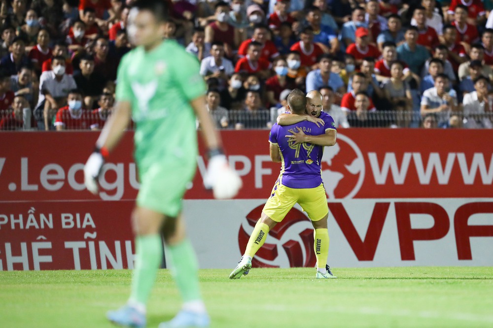 TRỰC TIẾP Viettel 0-0 TP.HCM: Hot boy U23 Việt Nam được thi đấu V.League - Ảnh 4.