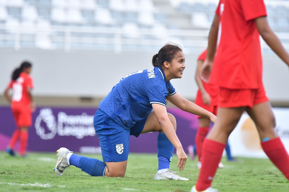 TRỰC TIẾP Bóng đá Việt Nam vs Indonesia: Quyết đấu vì ngôi đầu bảng - Ảnh 1.