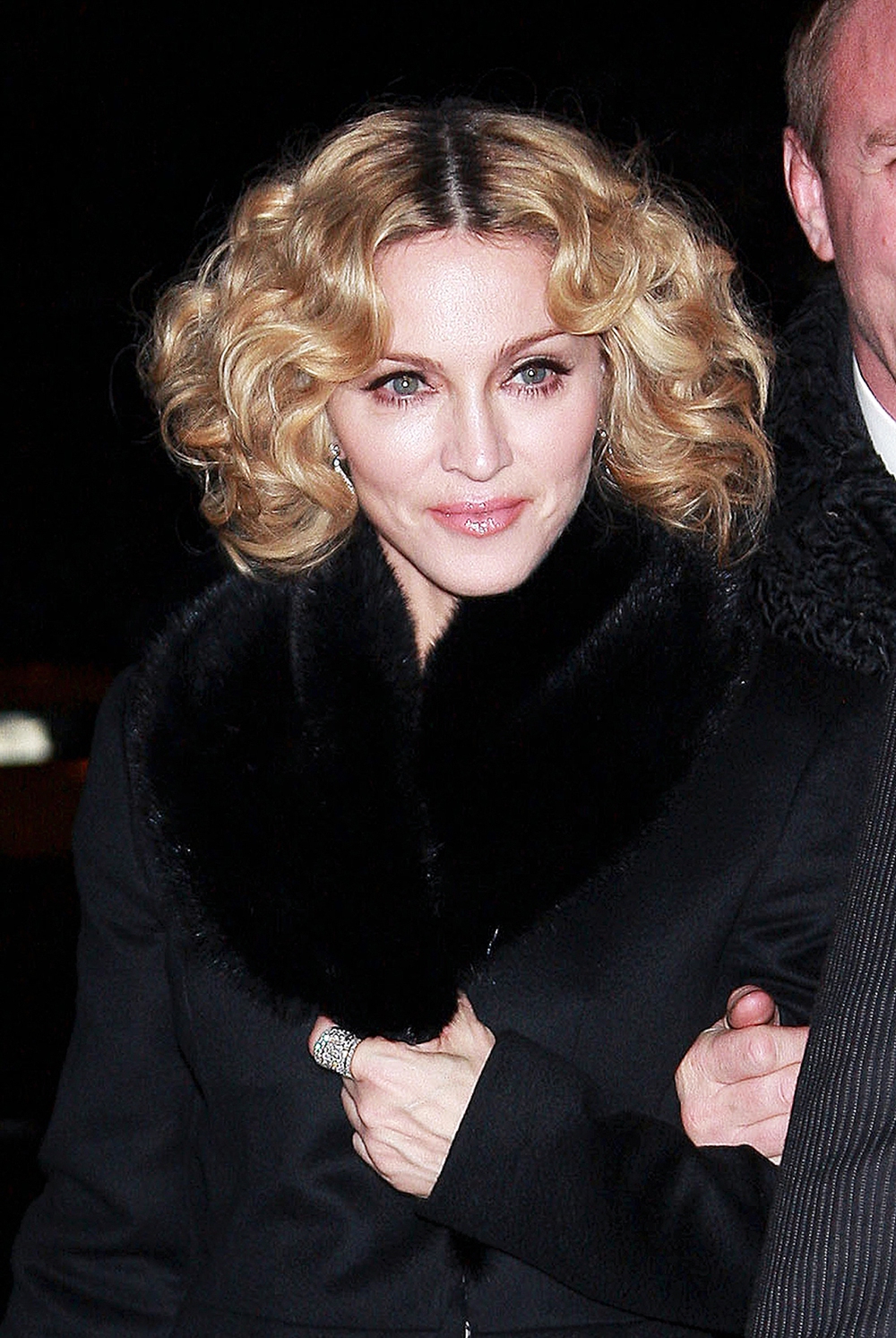 Nữ hoàng nhạc Pop Madonna: Hẹn hò toàn trai trẻ nhưng lại vương vấn mãi mối tình đơn phương không hồi đáp với tài tử nổi tiếng - Ảnh 13.