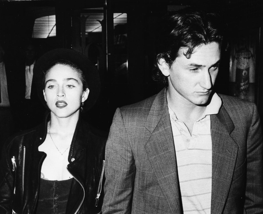 Nữ hoàng nhạc Pop Madonna: Hẹn hò toàn trai trẻ nhưng lại vương vấn mãi mối tình đơn phương không hồi đáp với tài tử nổi tiếng - Ảnh 3.