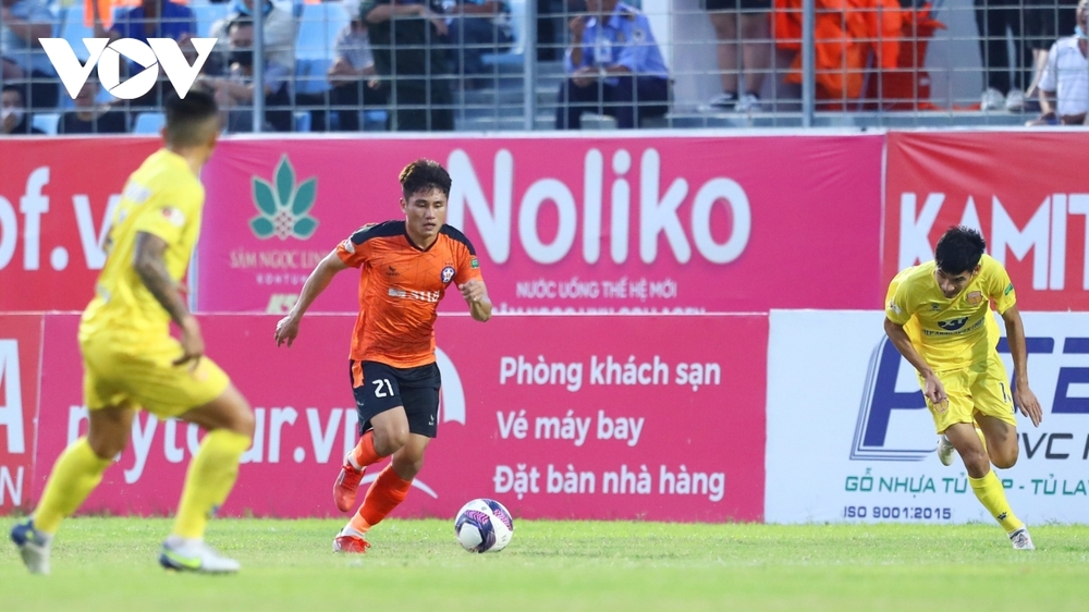 Đình Duy và Phi Hoàng là tương lai của U23 Việt Nam - Ảnh 2.