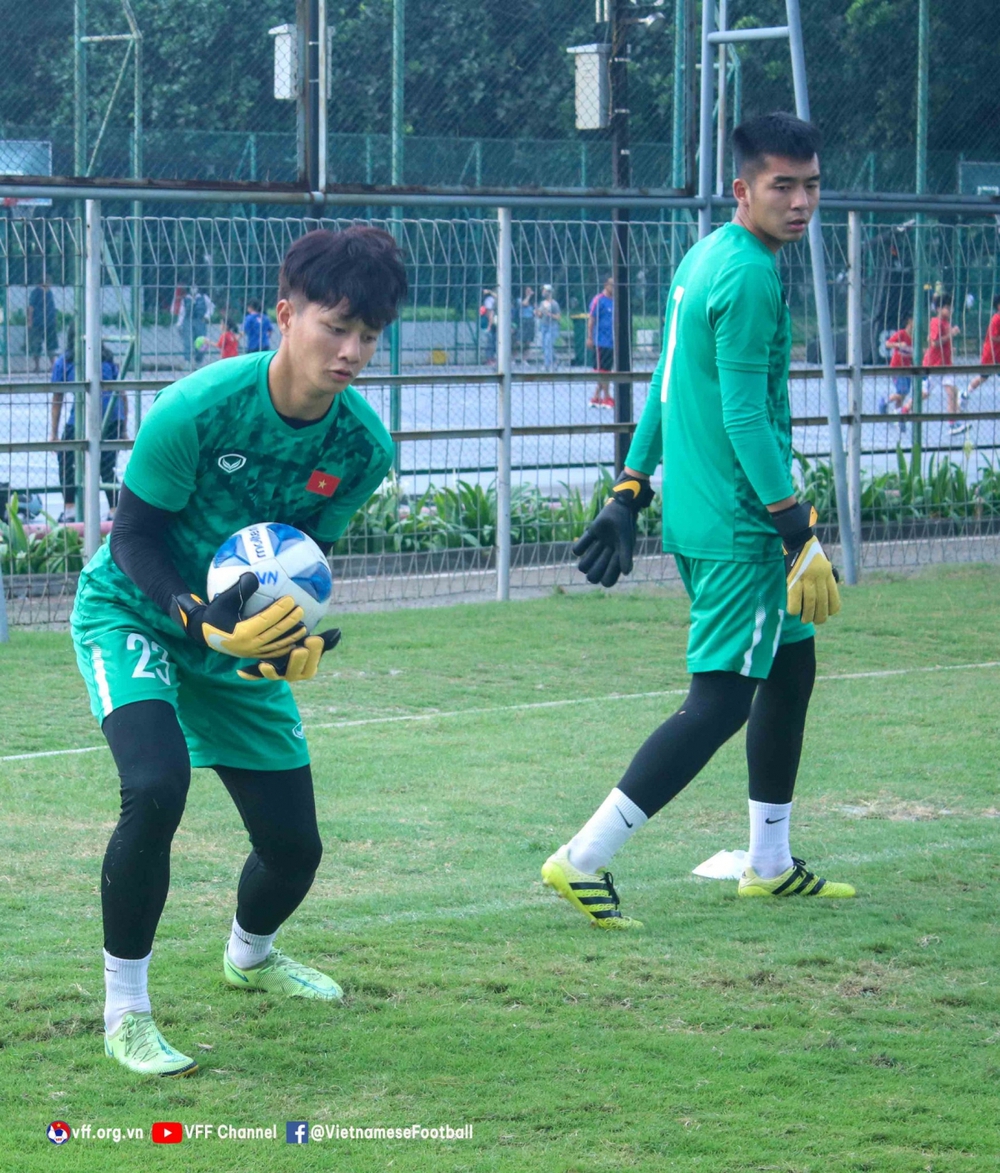 U19 Việt Nam luyện dứt điểm, hướng tới mục tiêu chiến thắng U19 Philippines - Ảnh 7.