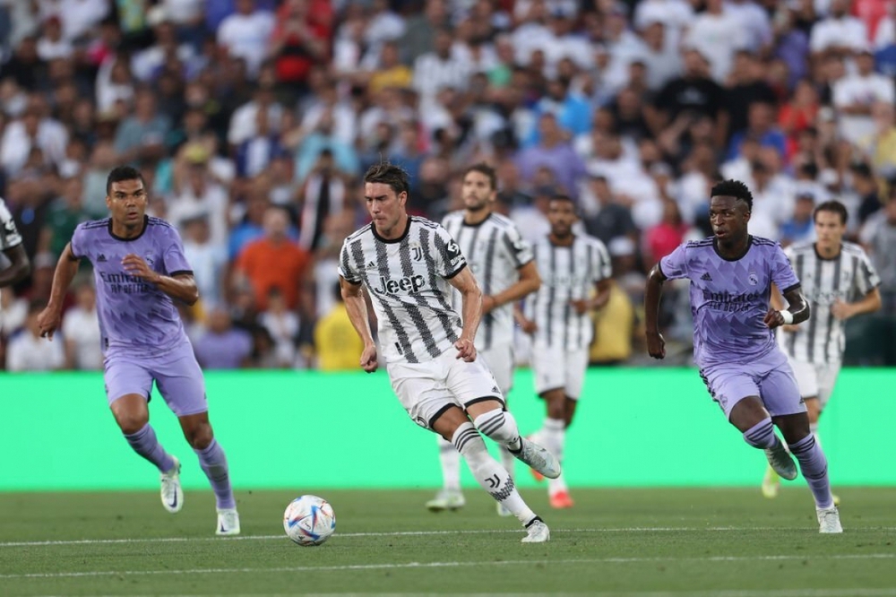 Benzema xé lưới Juventus, Real Madrid lần đầu thắng trận trong tour du đấu hè - Ảnh 5.