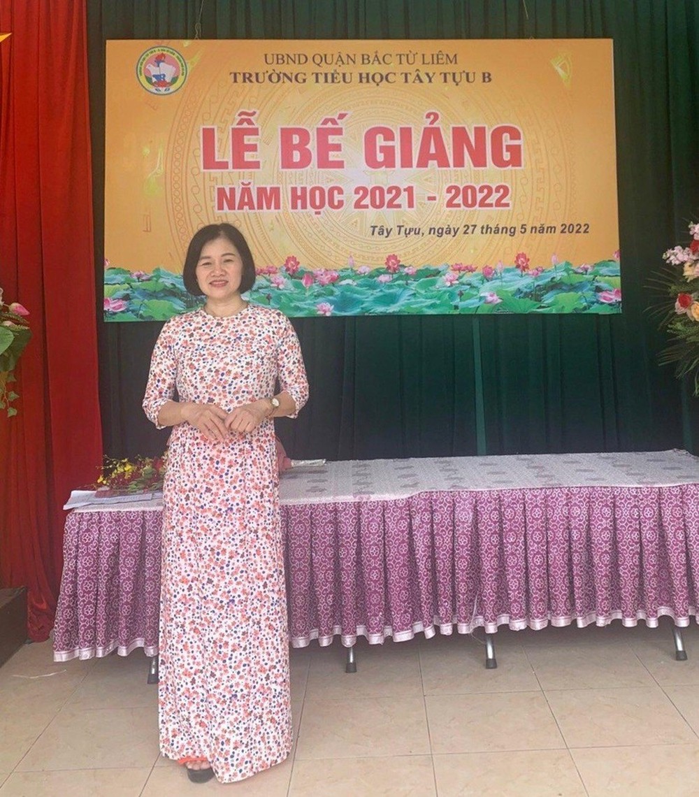 Cô giáo như mẹ hiền của cậu bé xương thủy tinh - Ảnh 3.