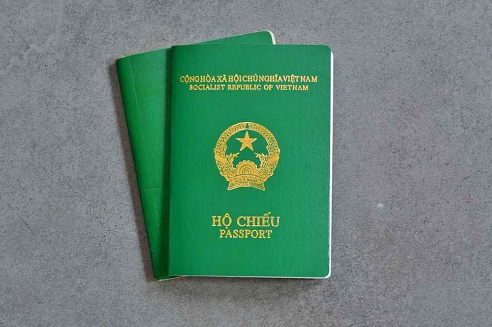 Đây là lý do bạn không cần phải dậy sớm đi chen lấn toát mồ hôi để làm hộ chiếu mẫu mới - Ảnh 2.