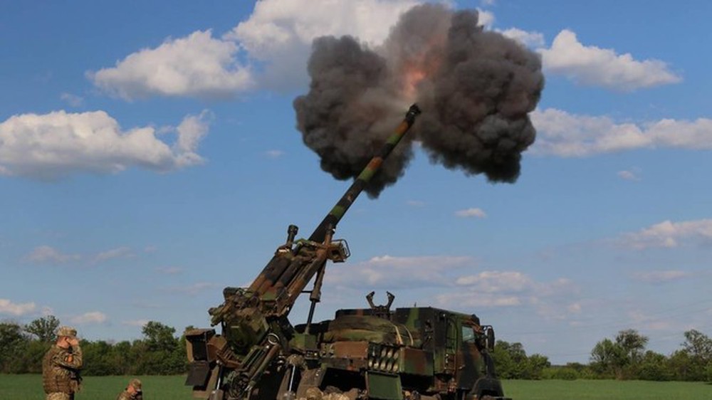 Sĩ quan Ukraine bán pháo tự hành CAESAR cho Nga, giá rẻ như cho - Ảnh 1.