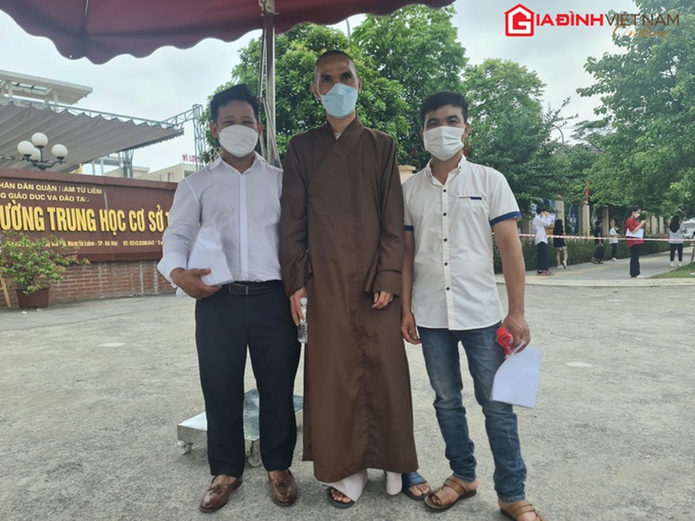 Những thí sinh đặc biệt trong kỳ thi tốt nghiệp THPT 2022 - Ảnh 3.