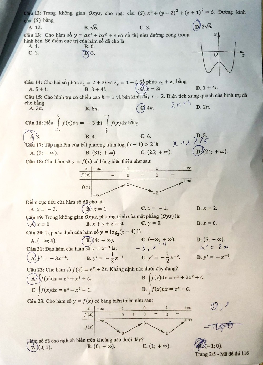 Hết giờ thi môn Toán, liệu sẽ có cơn mưa điểm 10 như năm ngoái? - Ảnh 2.