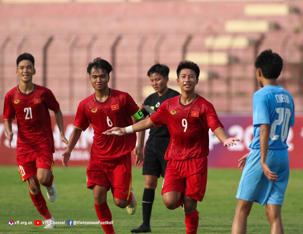 HLV Singapore khâm phục U16 Việt Nam; báo Indonesia than phiền về hiện tượng lạ ở giải ĐNÁ - Ảnh 1.