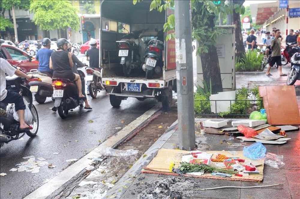  Vụ trọng án trên phố Hàng Bài nghi vấn do mâu thuẫn tình cảm  - Ảnh 1.