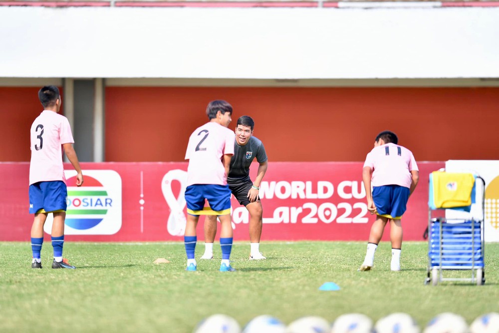 TRỰC TIẾP U16 Thái Lan 0-0 U16 Myanmar: Thêm cú sốc cho bóng đá xứ Chùa vàng? - Ảnh 1.