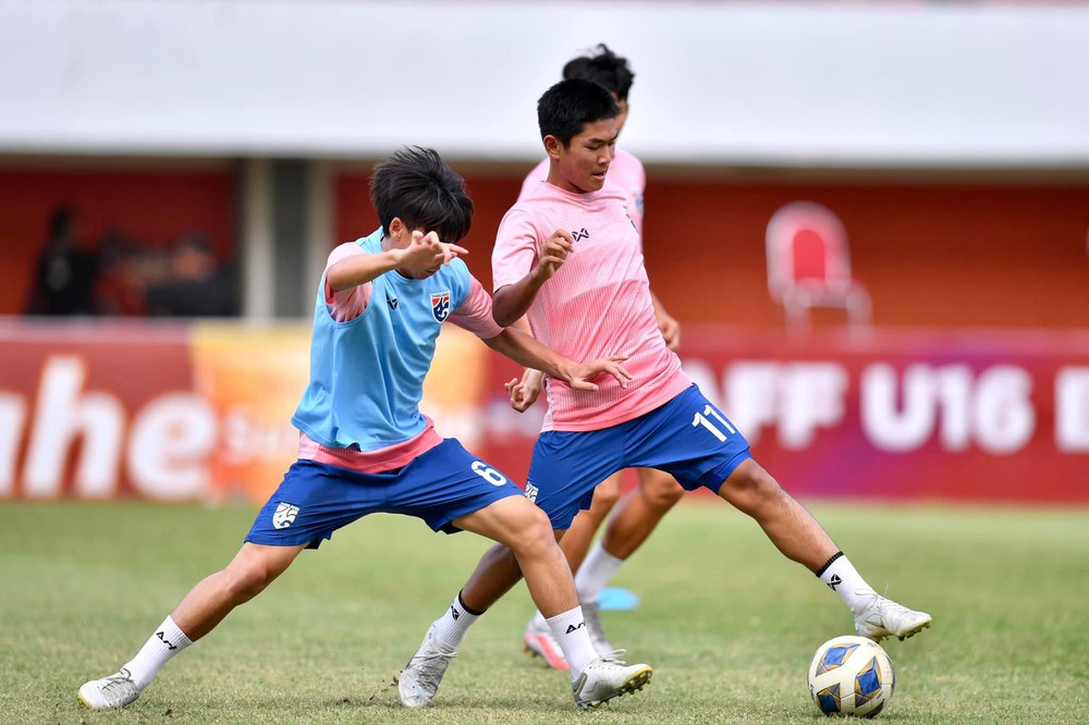 TRỰC TIẾP U16 Thái Lan 0-0 U16 Myanmar: Thêm cú sốc cho bóng đá xứ Chùa vàng? - Ảnh 2.