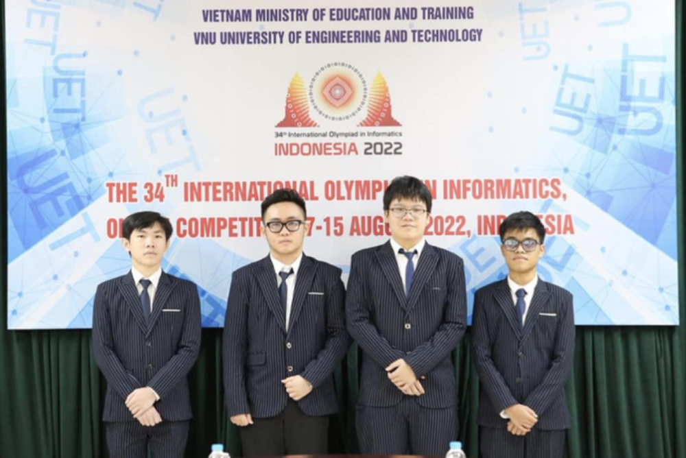 Cả 4 học sinh Việt Nam dự Olympic Tin học quốc tế đều giành huy chương - Ảnh 1.