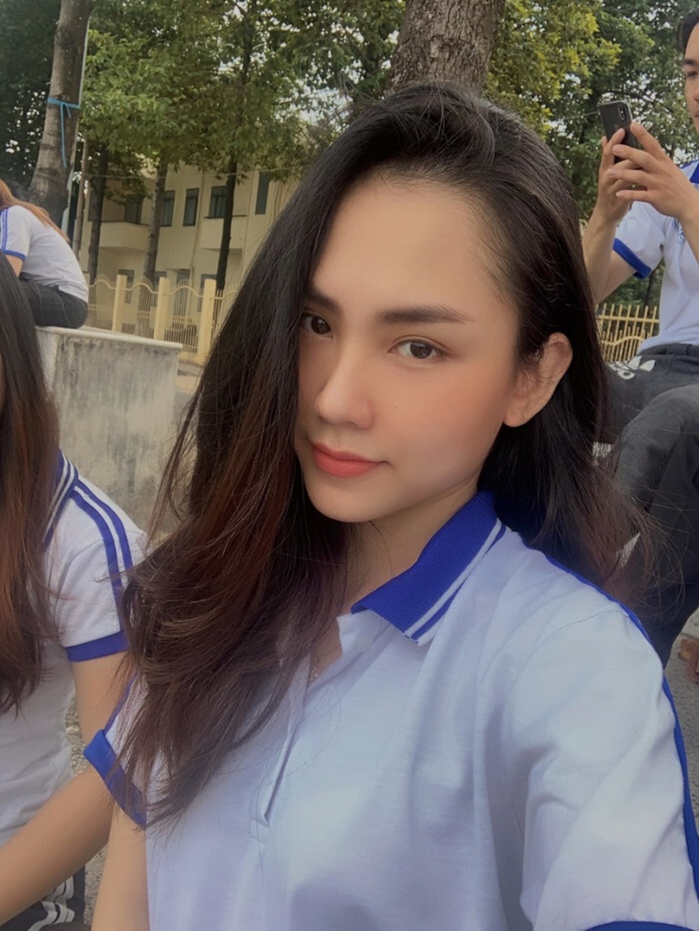 Mặt mộc gây bất ngờ của Top 3 Miss World Vietnam 2022 - Ảnh 4.