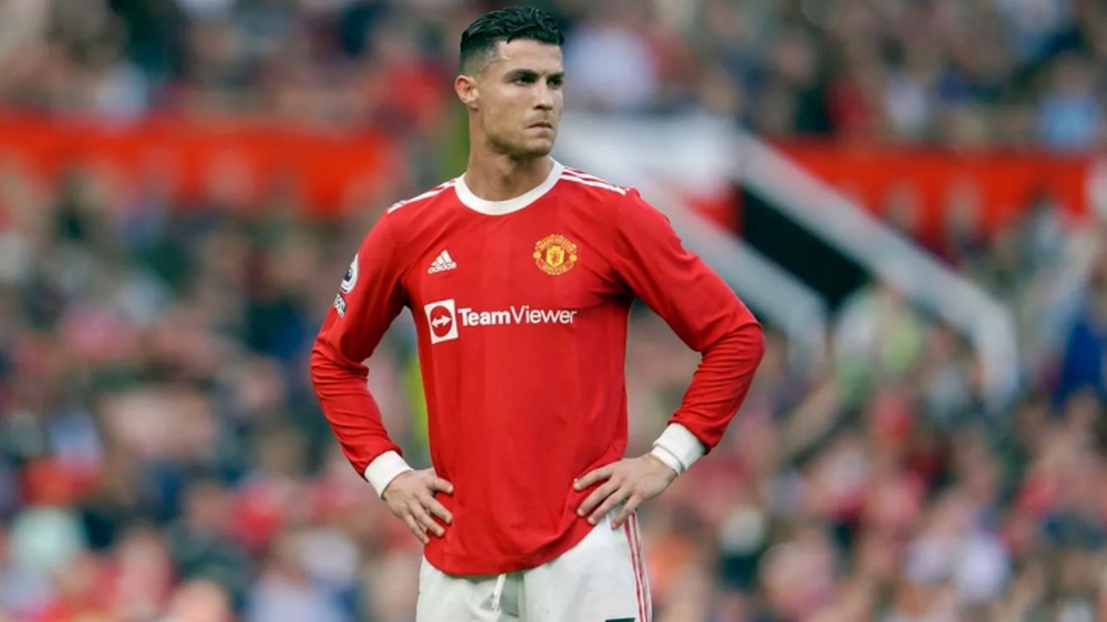 Man Utd không thanh lý hợp đồng với Ronaldo - Ảnh 1.