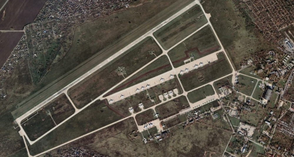 Nga đưa hệ thống phòng không mới S-350 tới gần biên giới Ukraine? - Ảnh 2.