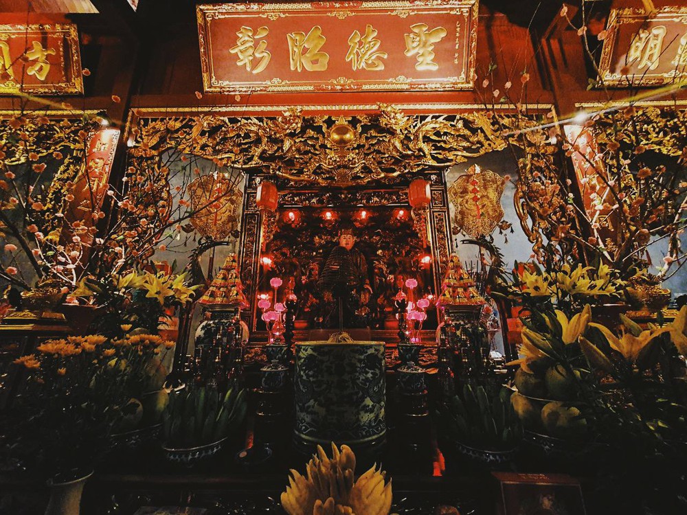Đền Hỏa Thần phố Hàng Điếu - Ngôi đền duy nhất tại Hà Nội thờ Ông tổ phòng cháy chữa cháy - Ảnh 1.