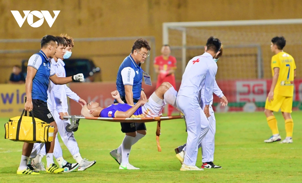 Hà Nội FC buồn vui lẫn lộn trước trận gặp Bình Dương ở vòng 13 V-League 2022 - Ảnh 1.
