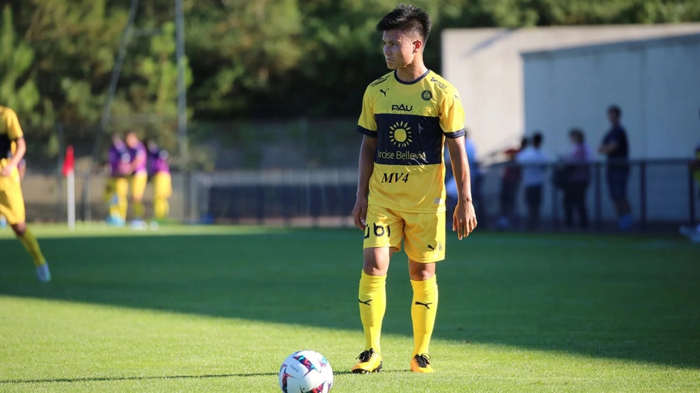 Quang Hải cùng Pau FC nhận tin vui bất ngờ trước vòng 2 Ligue 2 - Ảnh 1.