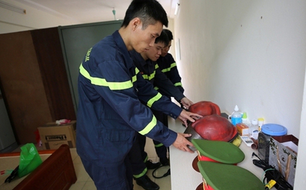 “Đến sinh vật nhỏ nhất cũng muốn sống thì không có lý do gì chúng ta từ chối lao vào lửa cứu người”