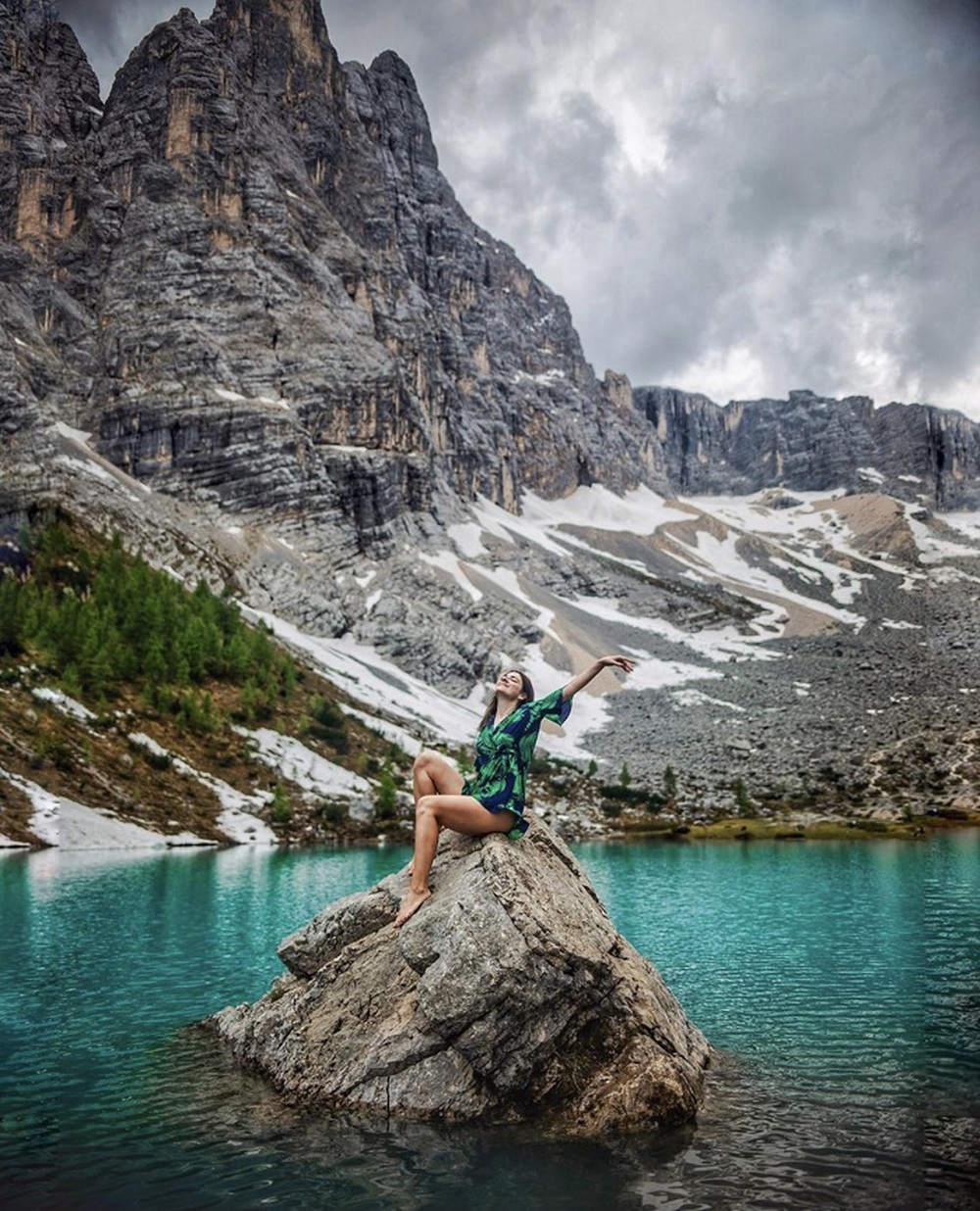 Rặng núi Dolomities phía Bắc nước Ý: Kiệt tác thiên nhiên được UNESCO công nhận là di sản thế giới - Ảnh 4.