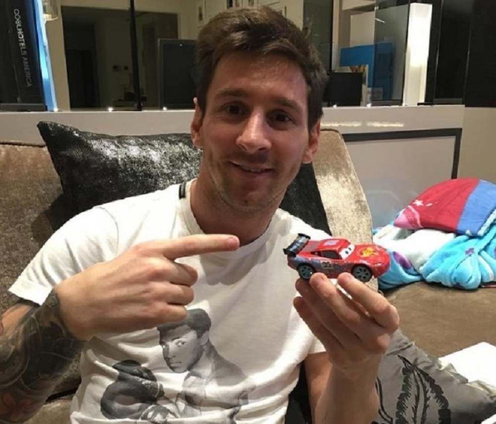 Bộ sưu tập xe hơi đắt tiền của Lionel Messi - Ảnh 2.