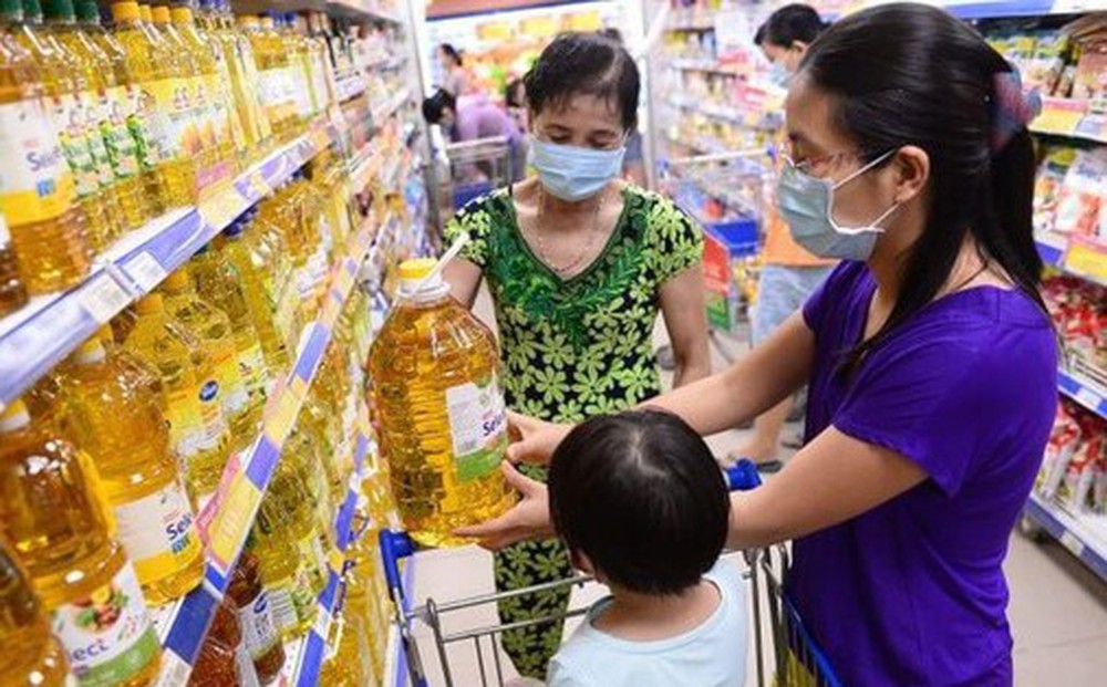 Dầu ăn giảm giá theo xăng Dầu ăn giảm giá theo xăng