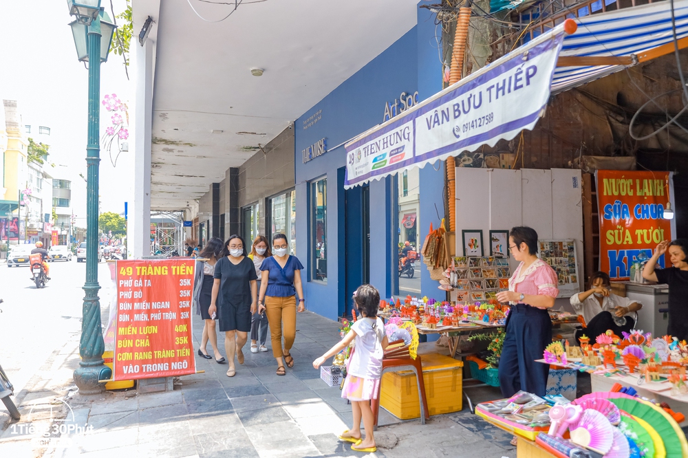 Hai con ngõ được xem là chỗ ăn trưa bí mật của dân văn phòng Tràng Tiền, đến tài xế công nghệ cũng không hề hay biết - Ảnh 14.