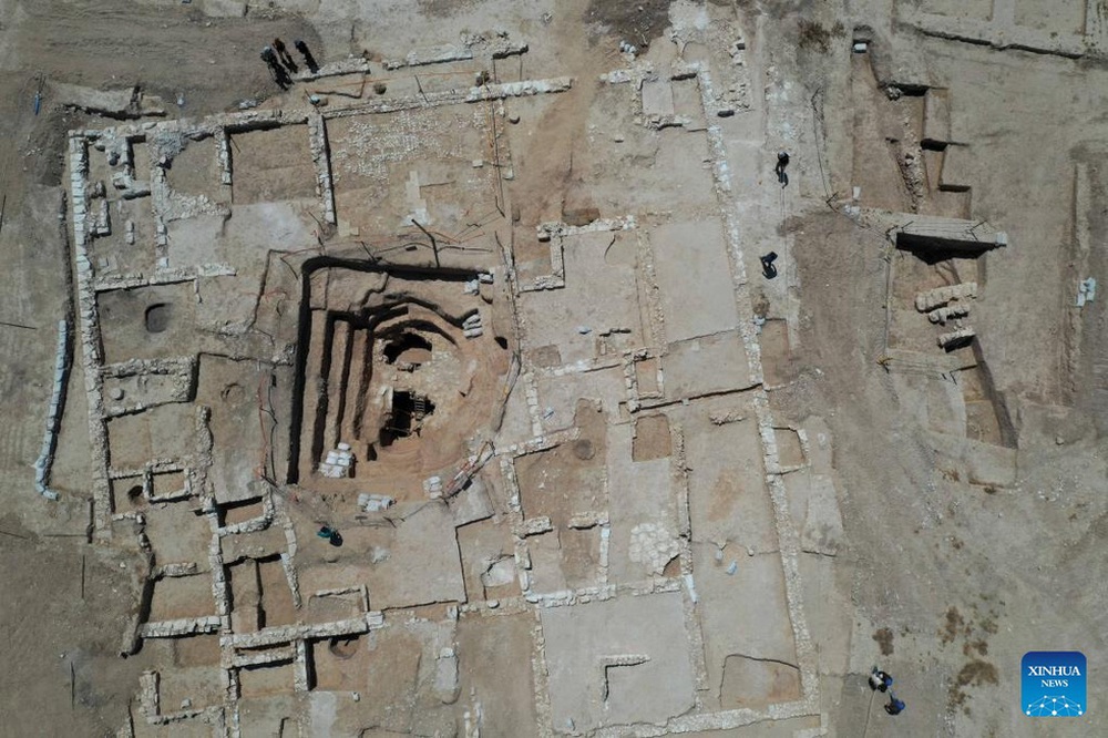 Lâu đài cổ 1.200 năm tuổi giữa sa mạc - Ảnh 5.