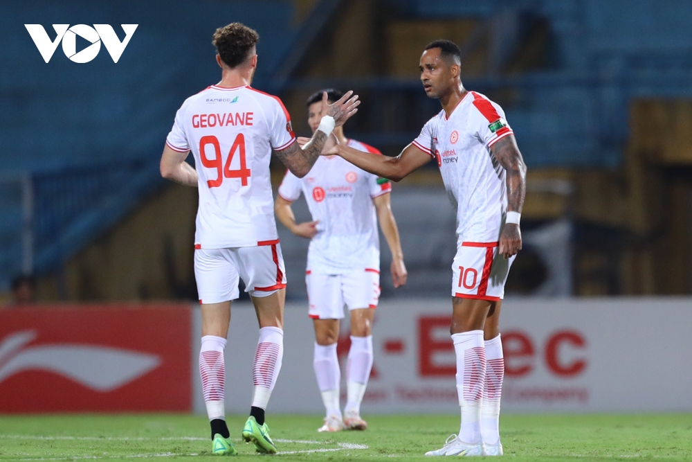 Trực tiếp Viettel FC 1-1 Thanh Hóa: Ăn miếng trả miếng, ghi bàn liên tiếp - Ảnh 2.