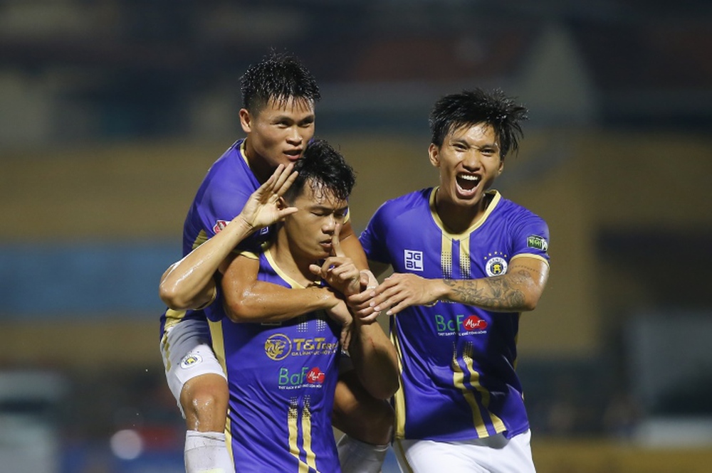 Hà Nội FC xuất sắc nhất V-League tháng 8 - Ảnh 1.