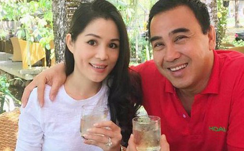 MC Quyền Linh tiết lộ chưa từng "ngủ chung giường" với vợ dù kết hôn nhiều năm