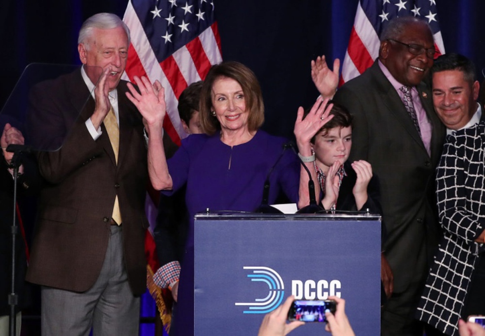  Bầu cử giữa kỳ Mỹ và chuyến công du châu Á của bà Nancy Pelosi  - Ảnh 1.