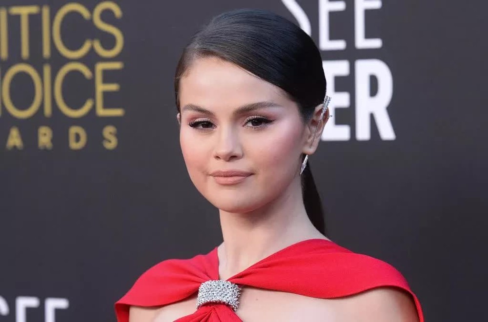  Selena Gomez tiết lộ việc muốn kết hôn và sớm làm mẹ sau tin đồn hẹn hò đạo diễn người Ý - Ảnh 2.