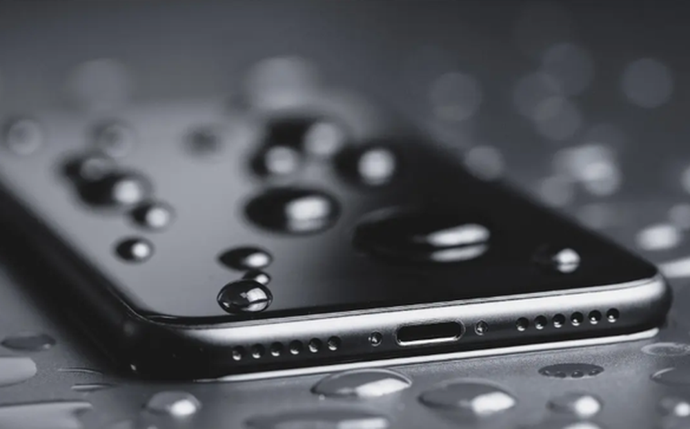 Làm gì khi iPhone của bạn bị ướt?