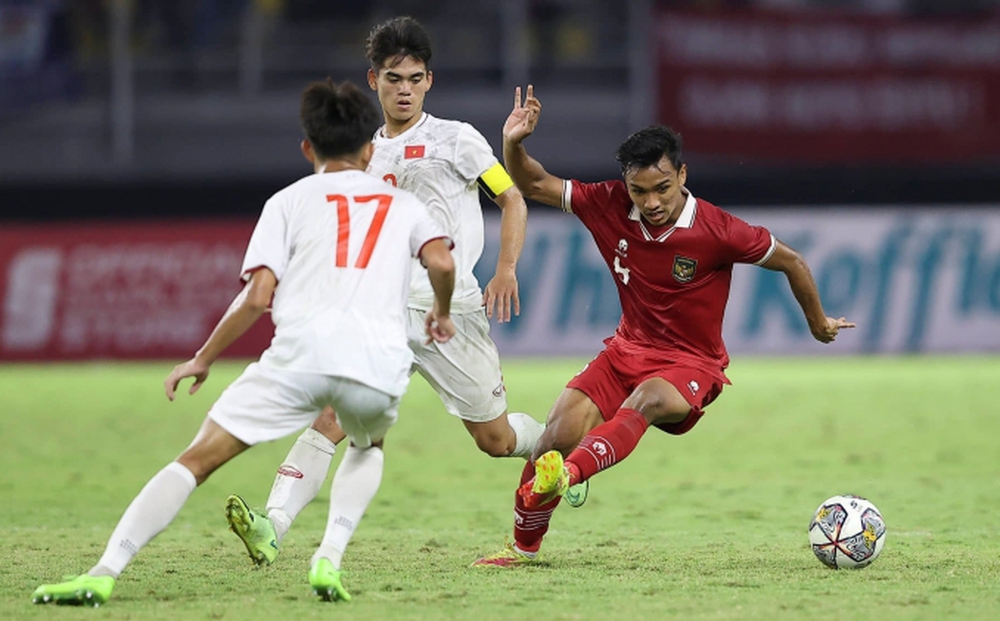 U20 Việt Nam thua đáng tiếc U20 Indonesia sau màn rượt đuổi tỷ số