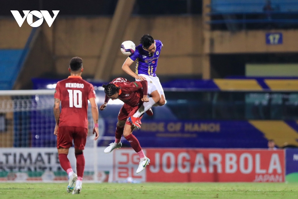 Trực tiếp Hà Nội FC 0-0 Bình Định: Văn Lâm bắt chính - Ảnh 1.