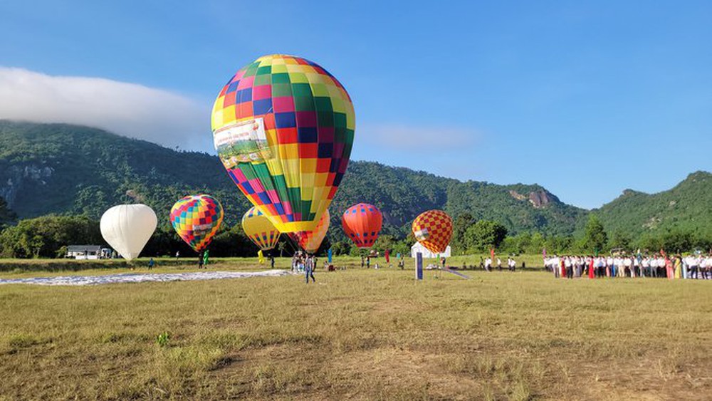 Hình ảnh lần đầu xuất hiện dưới chân Phụng Hoàng Sơn ở An Giang - Ảnh 4.