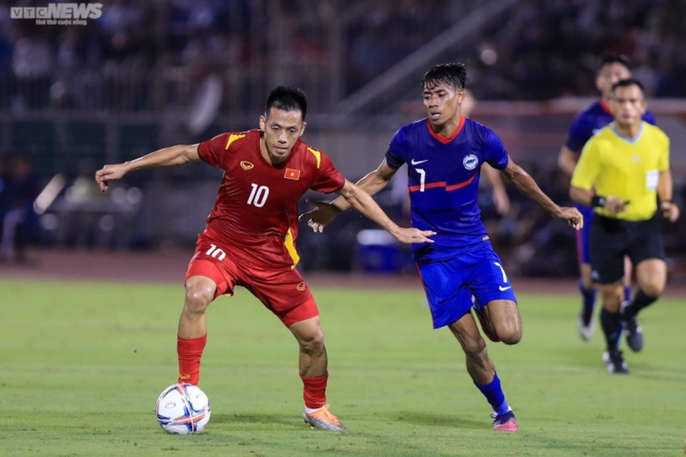 Quang Hải khó dự AFF Cup, HLV Park Hang Seo đối mặt bài toán nan giải - Ảnh 2.