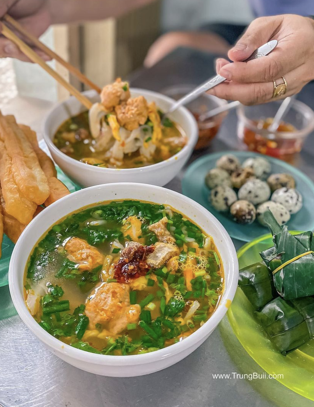 Những món bánh canh trên khắp Việt Nam, có món được du khách nước ngoài ca ngợi hết lời - Ảnh 1.