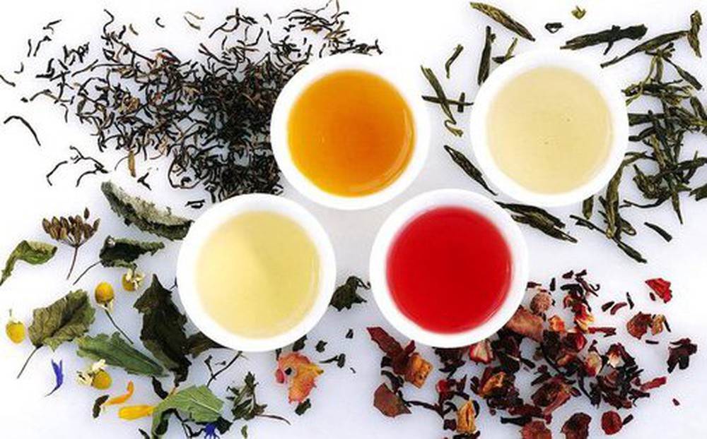 Lợi ích của việc uống 4 tách trà mỗi ngày