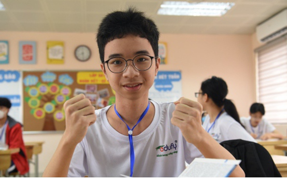 61 thí sinh Việt Nam tranh tài tại kỳ thi Olympic Toán học quốc tế PhIMO