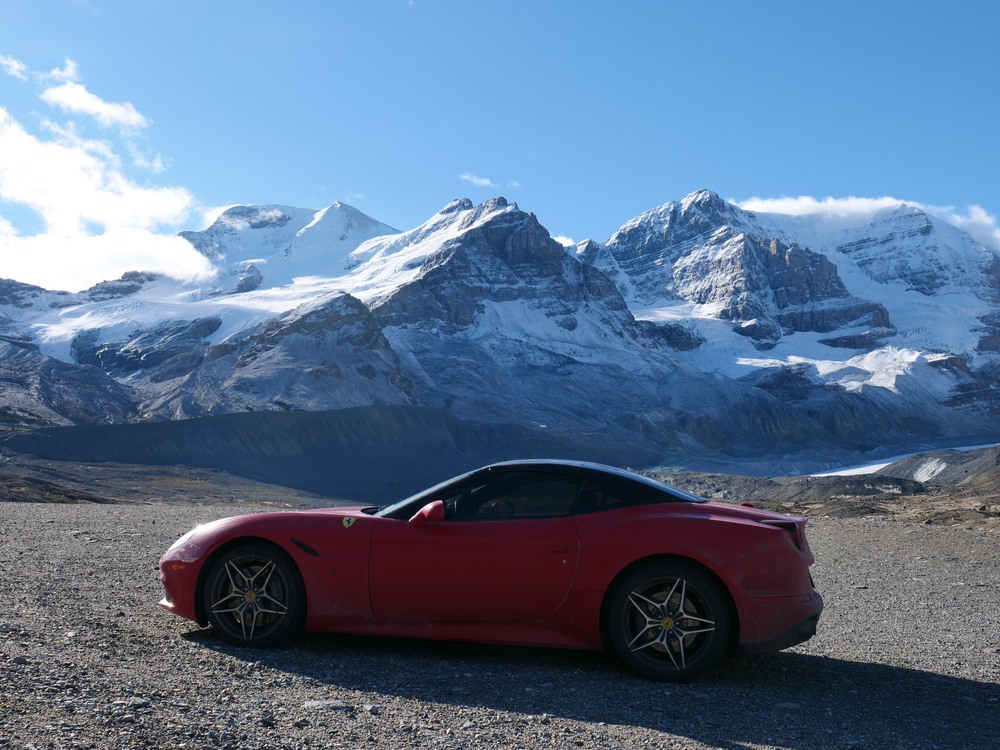 Phượt xuyên 3 quốc gia bằng siêu xe Ferrari: Đi gần 21.000km trong 2 tháng - Ảnh 14.