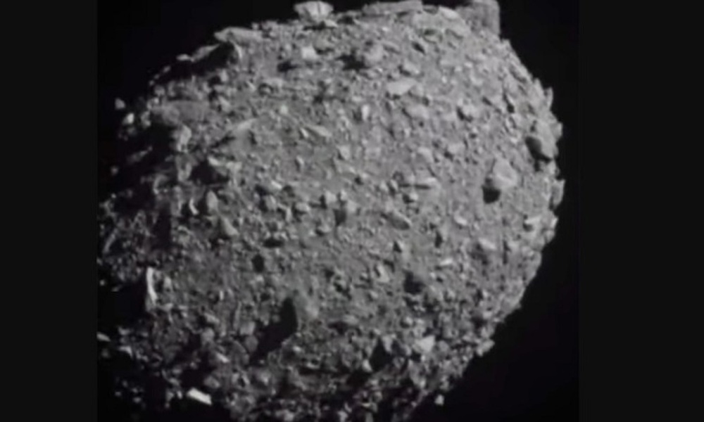 Tàu NASA lao vào tiểu hành tinh: Đốt hơn 300 triệu USD, có phải chỉ là kiến đốt gỗ? - Ảnh 3.