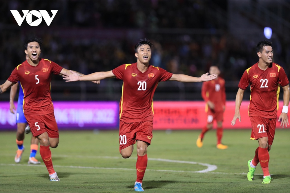 ĐT Việt Nam 3-0 ĐT Ấn Độ: Cơn đau đầu dễ chịu của HLV Park Hang Seo - Ảnh 3.