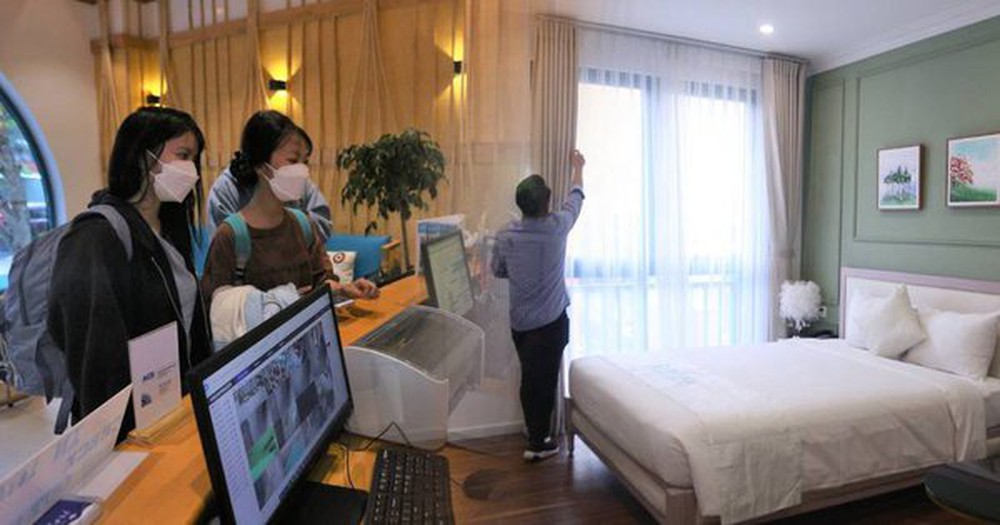 Ấm lòng khách sạn ở Đà Nẵng miễn phí cho du khách và người dân tránh bão Noru