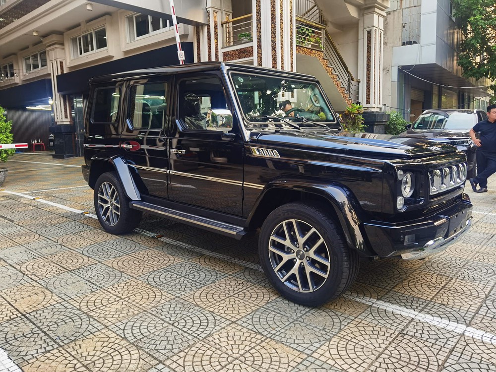 BAIC BJ80 đầu tiên về Việt Nam: Thiết kế nhái G-Class, giá không dưới 1 tỷ đồng - Ảnh 4.